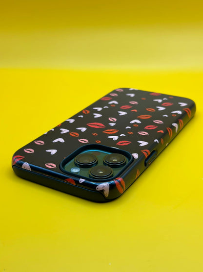 Crimson Night Hearts | Red-Toned Hearts on Black Background | Magsafe | Slim dual-layer protection