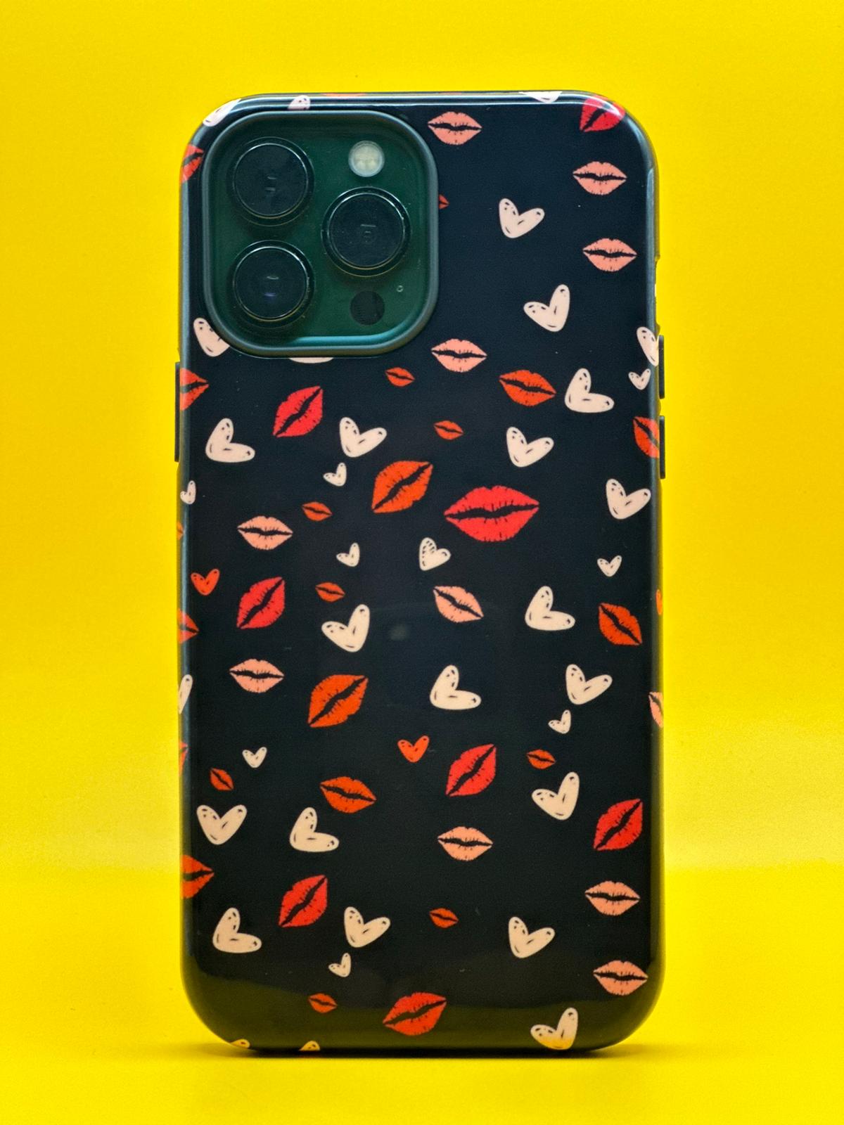 Crimson Night Hearts | Red-Toned Hearts on Black Background | Magsafe | Slim dual-layer protection